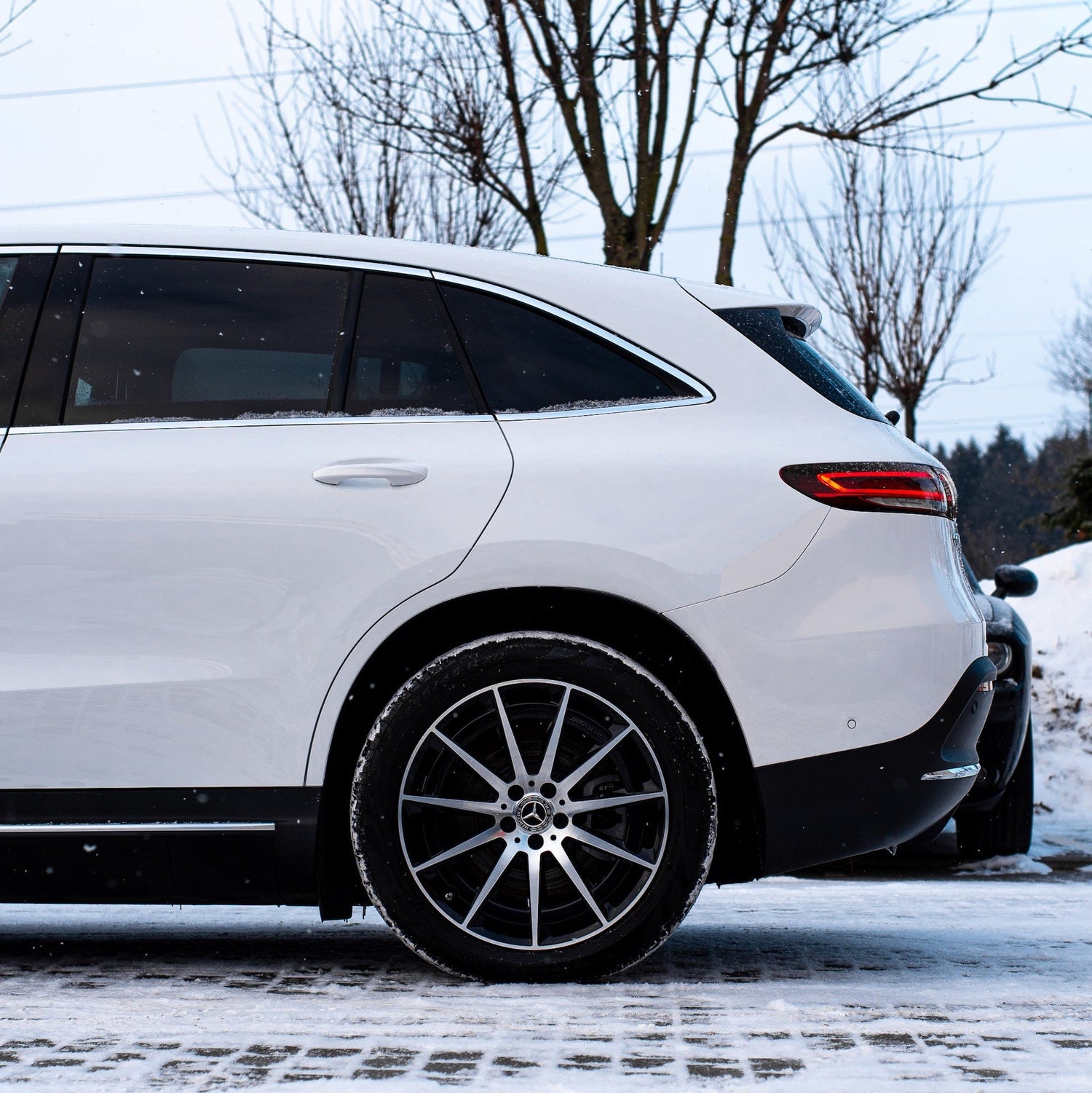 Mercedes EQC Ski Rack/Carrier