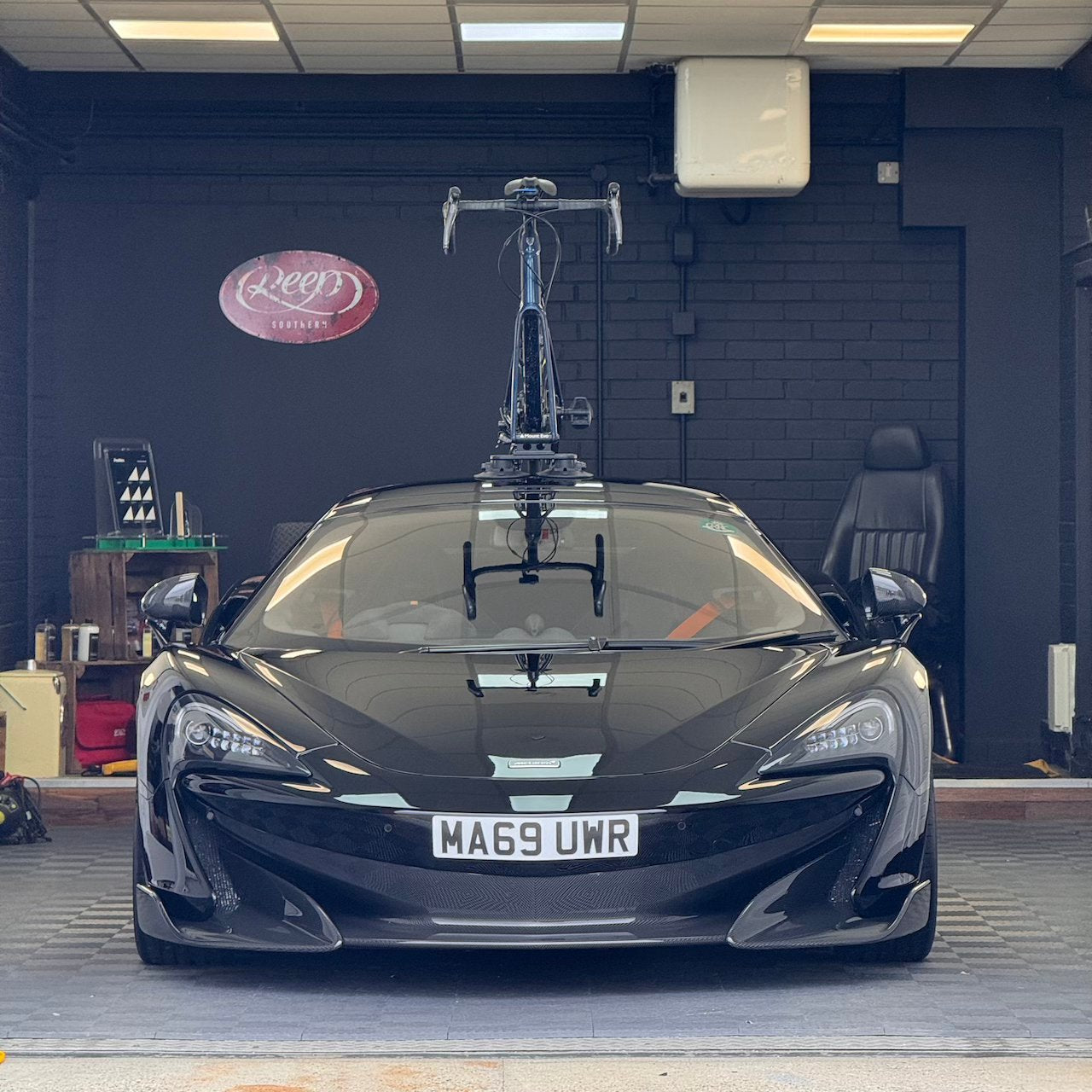 Mclaren 600LT Bike Rack/Carrier